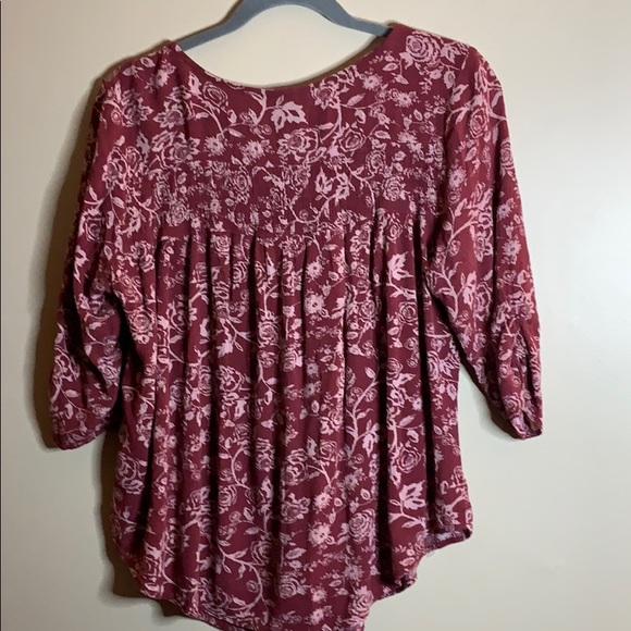 Torrid size 0 red/pink cute top 3/4 sleeves - Picture 2 of 5